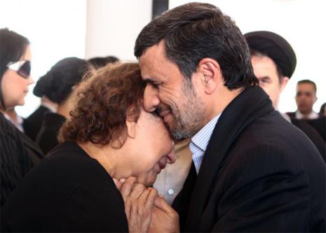 nijad hugging woman