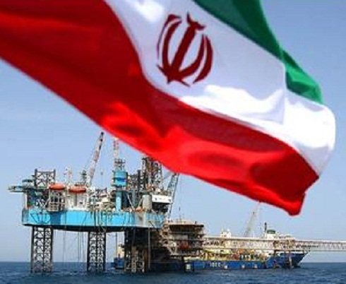 هبوط اسعار النفط بسبب الانتاج الايراني الكثيف