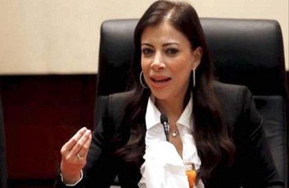 وزيرة مصرية تريد المستثمر ان يتزوج الفرصة