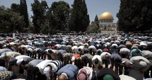 المسجد الاقصى يودّع رمضان مع 300 الف مصل