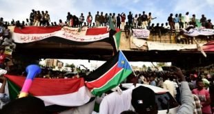 بدء فض الاعتصام في السودان بالقوة من المجلس العسكري